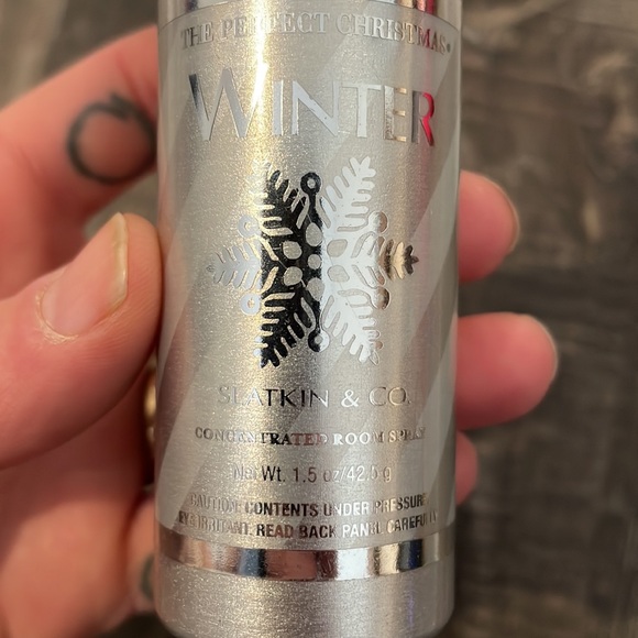 Bath and Body Works the Perfect Christmas Winter Room Spray. New, unused. - Picture 3 of 4